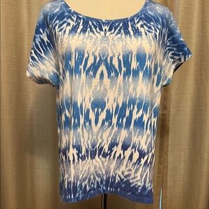 Zenergy by Chico’s White Blue Tie Dye Watercolor Short Sleeve Tee Womens Size 2